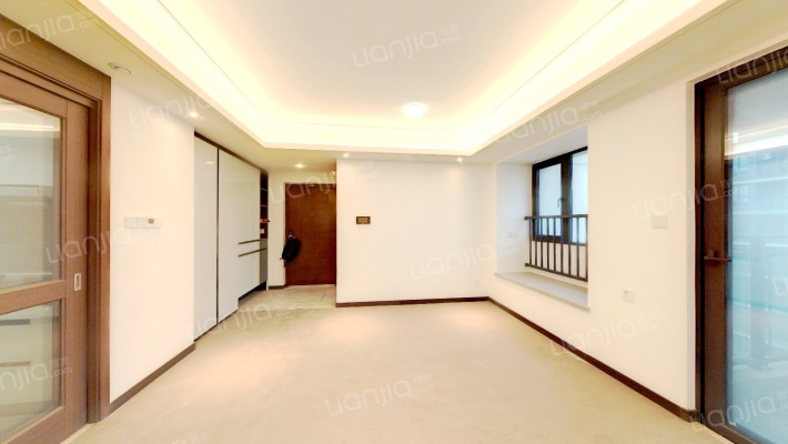 万科招商理想城风华二手房实景图