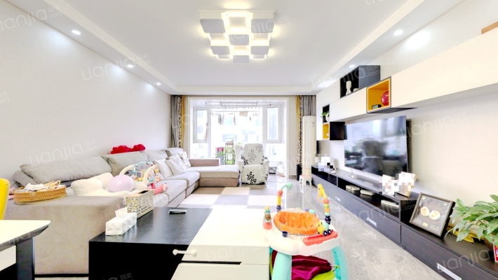 阳光家园东区二手房实景图