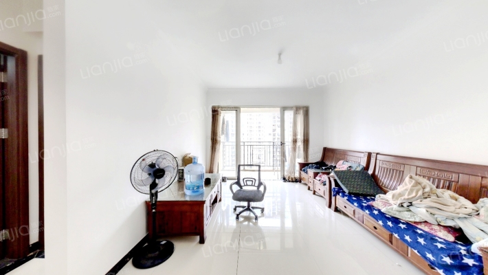 敏捷绿湖首府四期二手房实景图