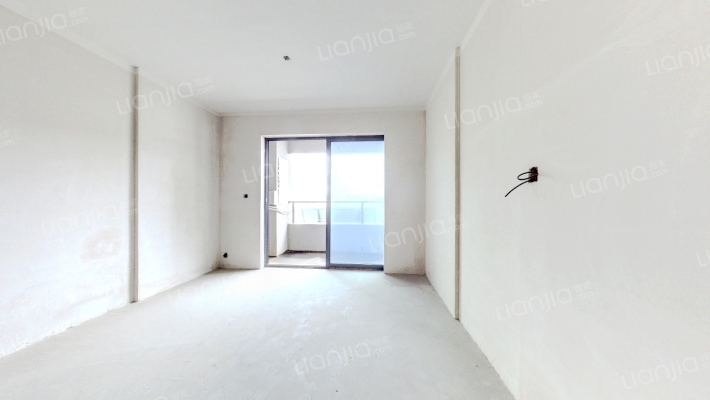 城投联投江南岸B区二手房实景图