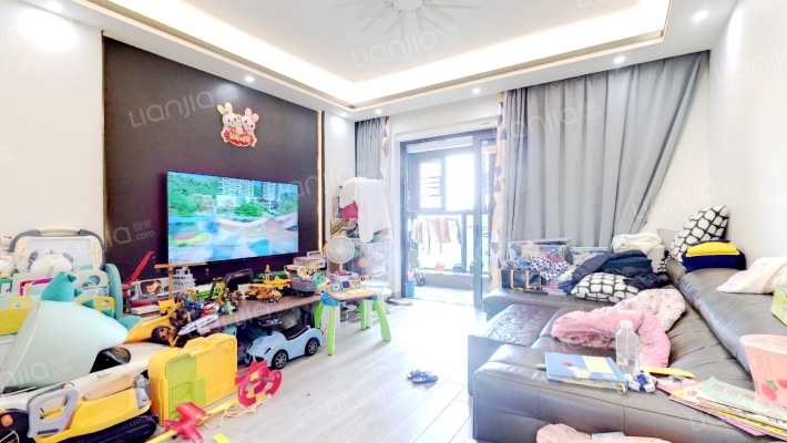 前海东岸二手房实景图