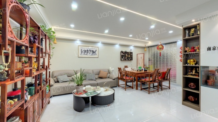 华荣大厦二手房实景图