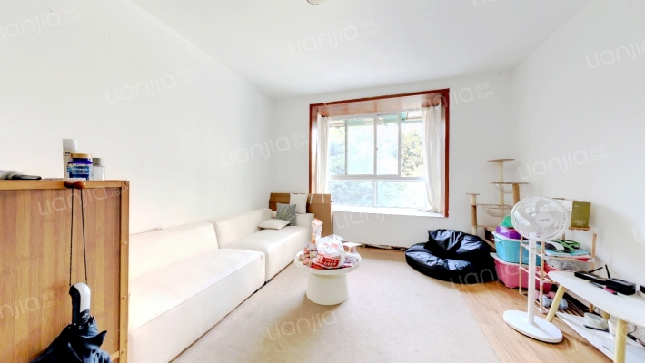 迎春佳苑二手房实景图