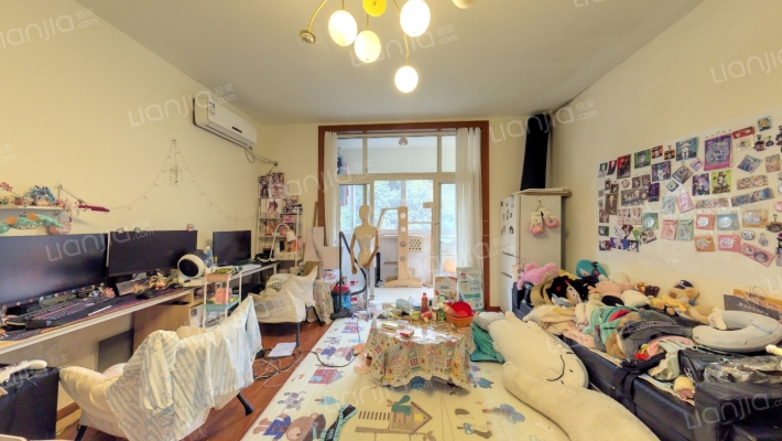 金秋乐园一期二手房实景图