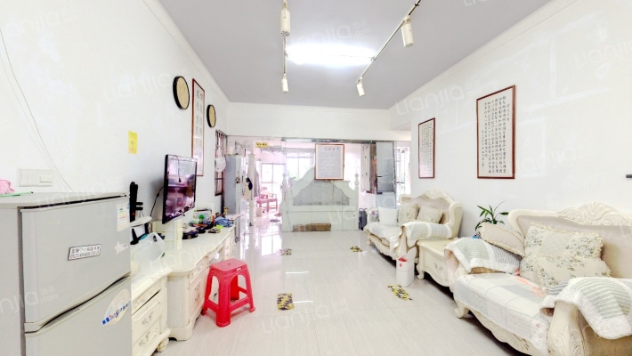 金城广场君华府二手房实景图