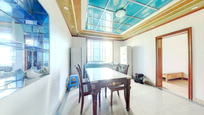 南翔路92号二手房实景图