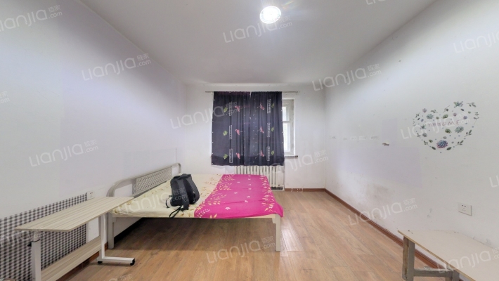 天鹅出租车公司家属楼二手房实景图