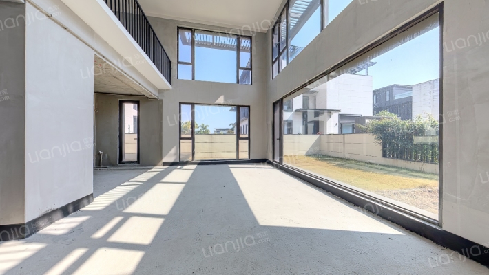 九洲保利天和屿墅二手房实景图