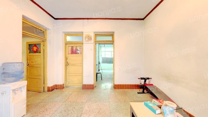 人民检察院住宅楼二手房实景图