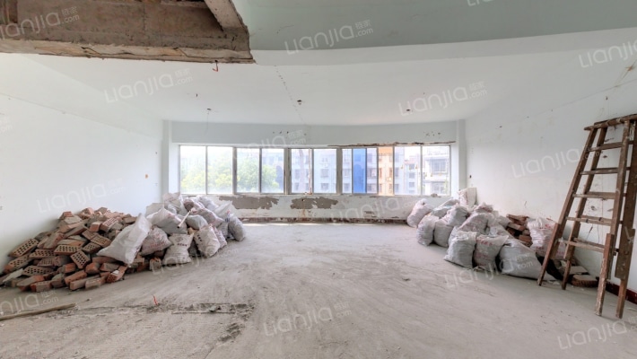 奥力孚二手房实景图