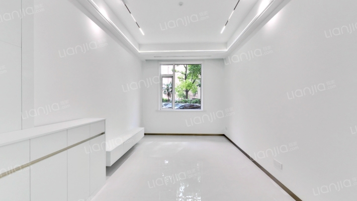 VIP大厦二手房实景图