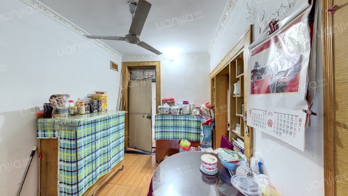 青松新村二手房实景图