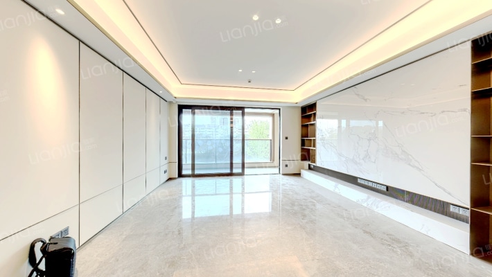 天一晓著二手房实景图