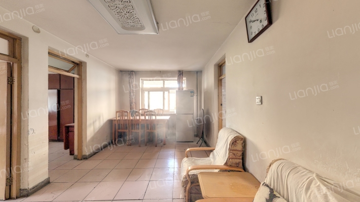 泰来里二手房实景图