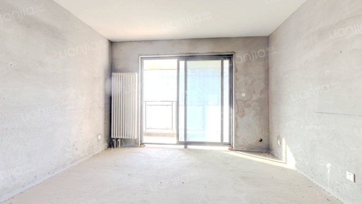 鸿运佳苑二手房实景图