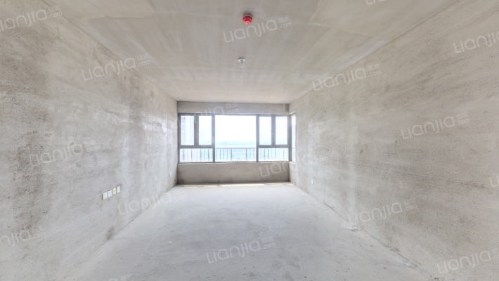 恒大御峰二手房实景图