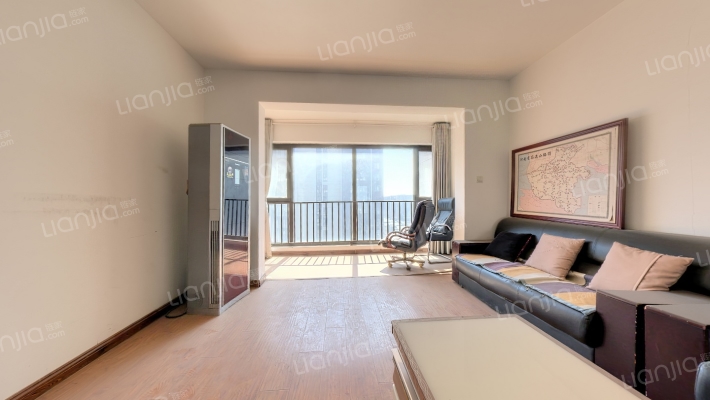 永威迎宾府二手房实景图