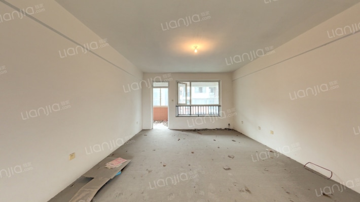 正成艺墅洋房二手房实景图