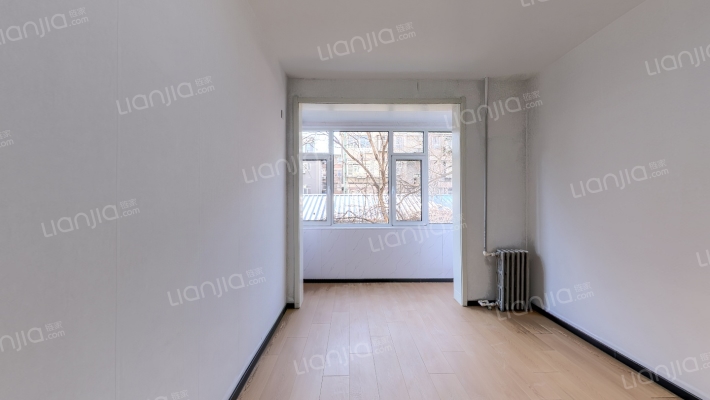 东风路104号院二手房实景图