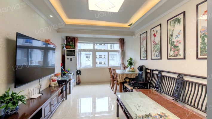 来凤新村二手房实景图