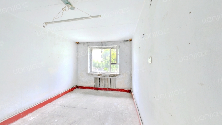 發电宿舍二手房实景图