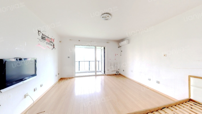 万科水晶城聆梦园二手房实景图