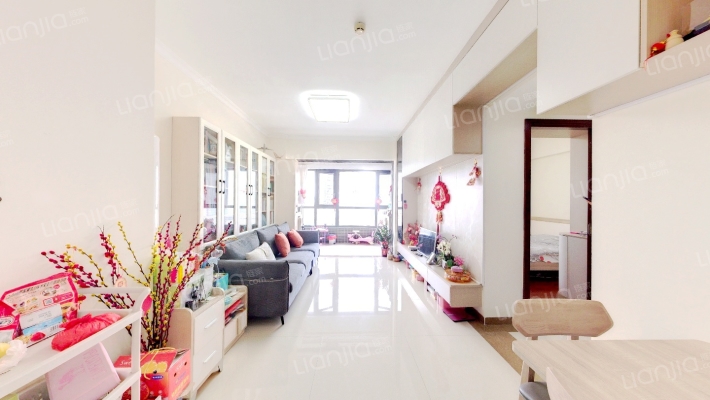 地铁金融城二手房实景图