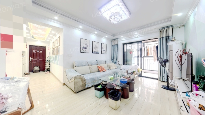 千晴岸二手房实景图