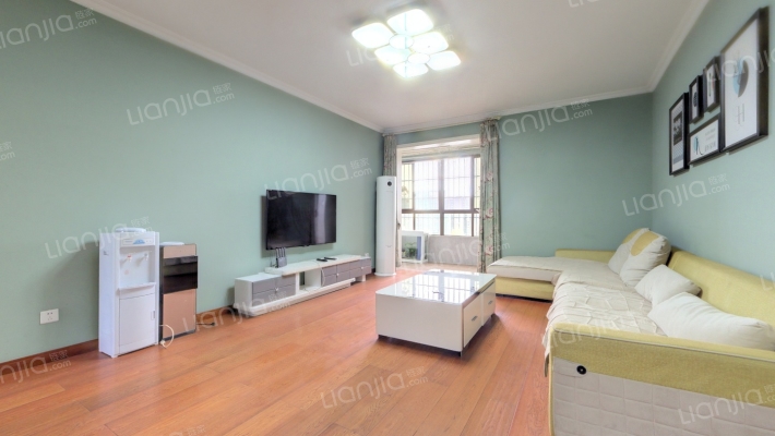 雄飞北尚广场二手房实景图