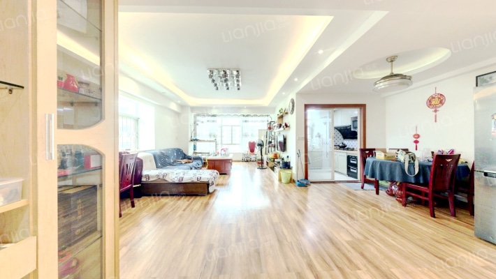 東湖苑二手房实景图