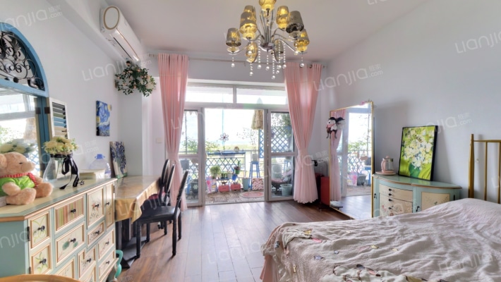 世嘉海景公寓二手房实景图