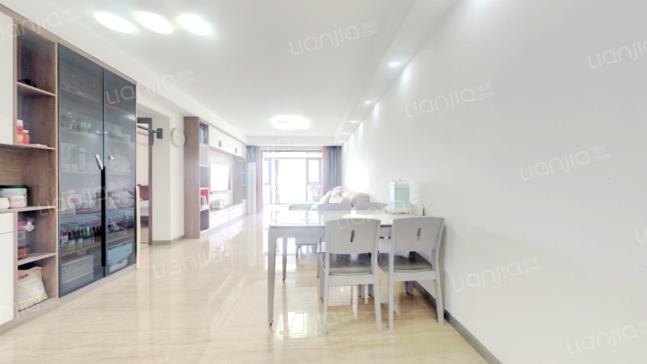 越秀逸境二手房实景图