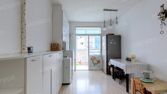 松山安居小区二手房实景图