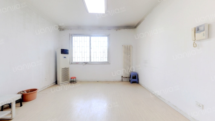 康城棕榈泉二手房实景图