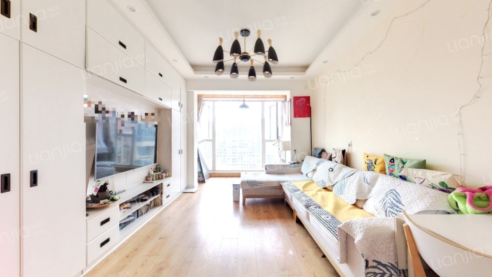 御龙山二期二手房实景图