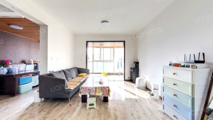 上锦颐园二手房实景图