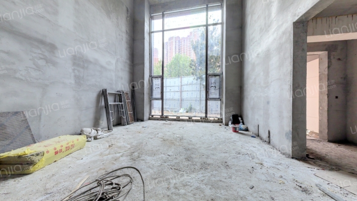 东方今典二手房实景图