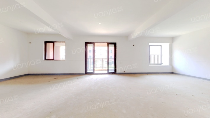 绿地国际理想城一期二手房实景图