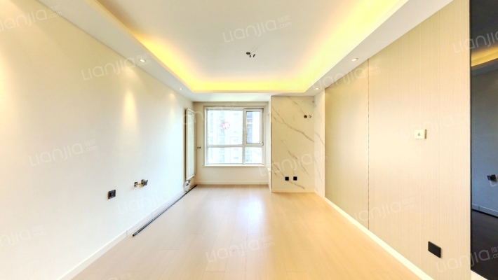 万科海港城清水蓝湾二手房实景图