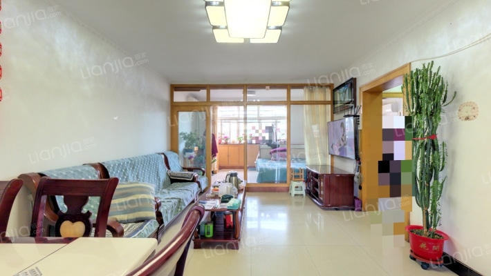 沿湖小区南区二手房实景图