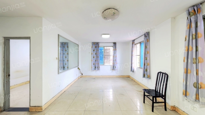 离休干部休养所宿舍二手房实景图