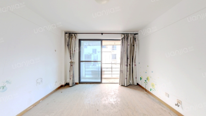 东方新城一期A8组团二手房实景图