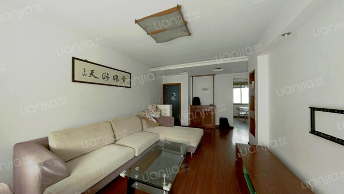 美林湾二区二手房实景图