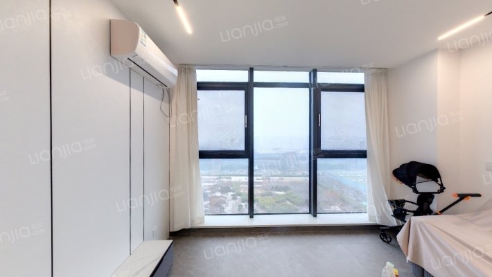 3号LOFT二手房实景图