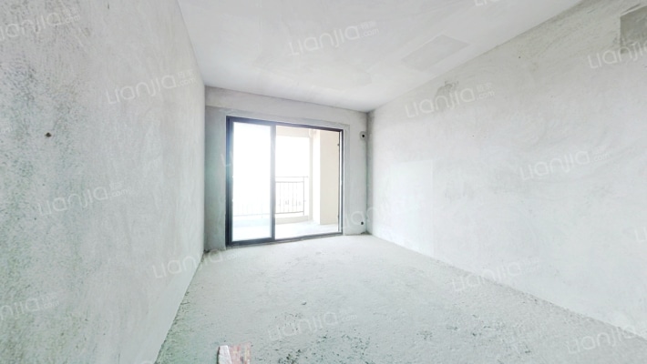 招商依云华府二手房实景图