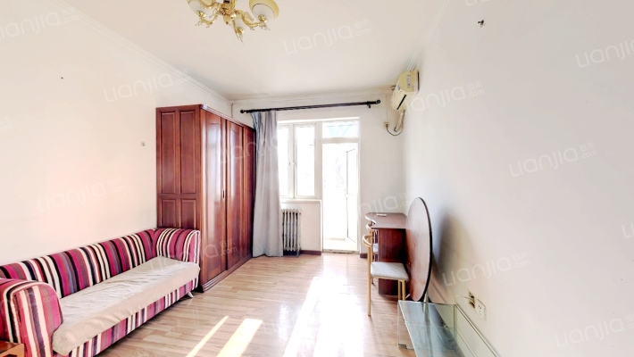 南纬路2号院二手房实景图