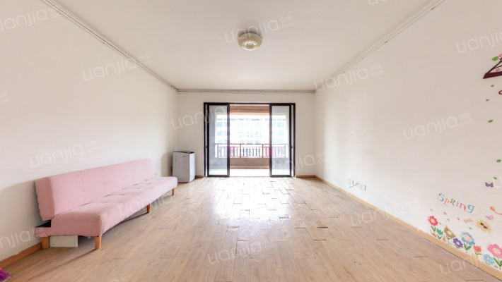 绿地悦城F区二手房实景图