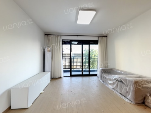 整租·保利湖畔云上 4室2厅 南