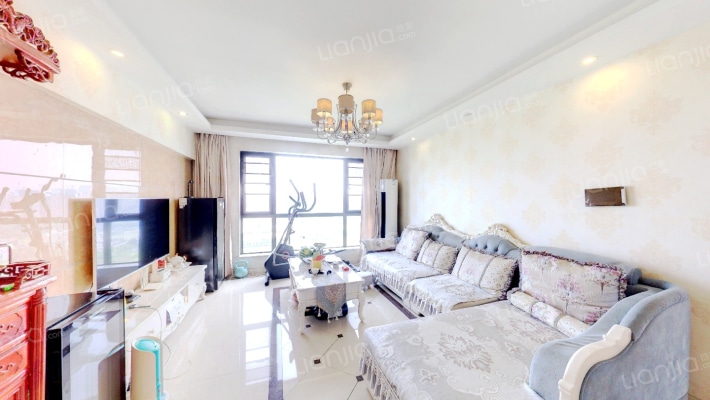 万象凯旋湾二手房实景图