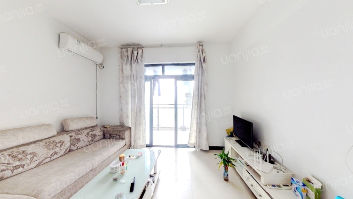 沛鑫四季香山小区二手房实景图